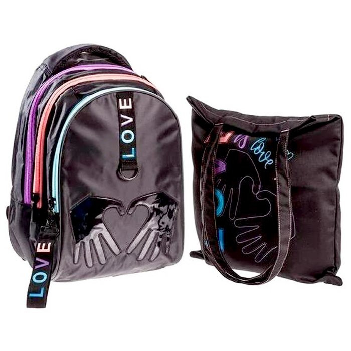 Рюкзак для девочек школьный (Hatber) STREET Сердце в ладонях + сумка 41x28x21 см арт NRk_64079