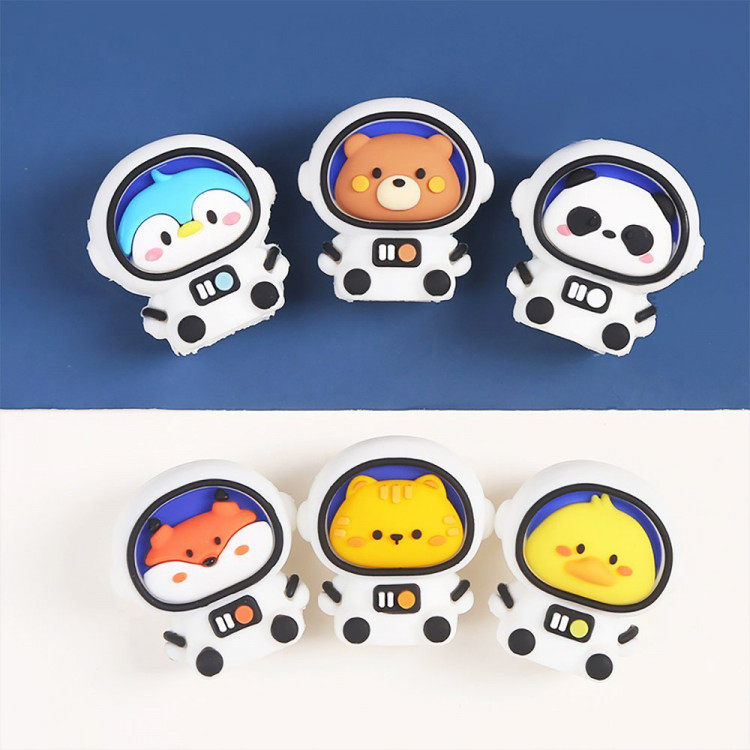 Точилка пластиковая (deVENTE) Space Team 1 отверстие покрытие Soft Touch ассорти арт.8031408