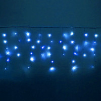 Гирлянда эл.д/улицы подвесная Бахрома 5*0,4/0,6м 180LED (св.провод) цв.синий мерц. арт.183-135