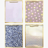 Пакет бумажный с ручкой "deVENTE.Elegant border" вертикальный 31*42*12см арт.9041402