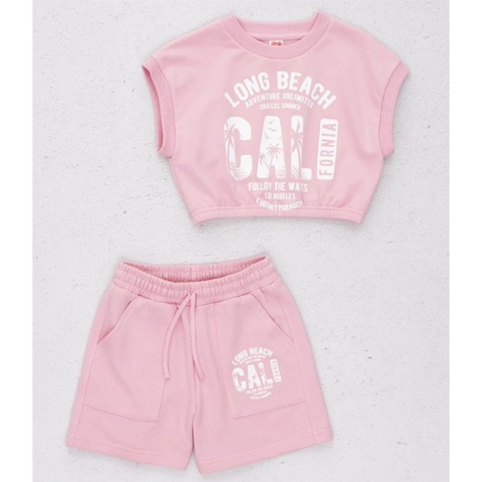Комплект для  девочки  артикул DMB 2752 размер 32/128-44/164 (футболка+бриджи) цвет розовый