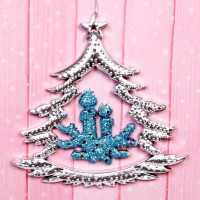 Украшение декор.подвеска пластик "Елочка со свечками" 17см цв.серебро арт.196-615